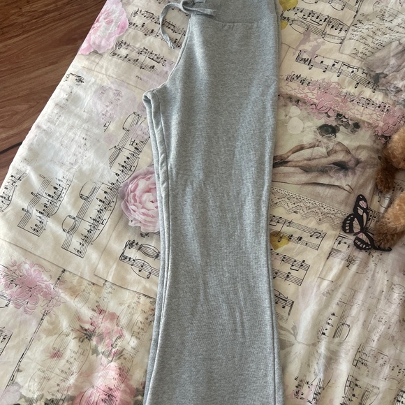 Brandy Melville Gray Flare Sweatpants - Picture 2 of 4